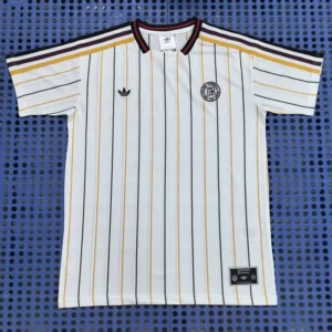 Football shirt 35