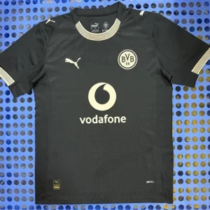 Football shirt 31