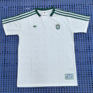 Football shirt 17